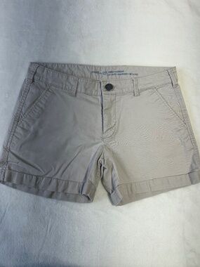 GAP Skinny Boyfriend Khaki Shorts